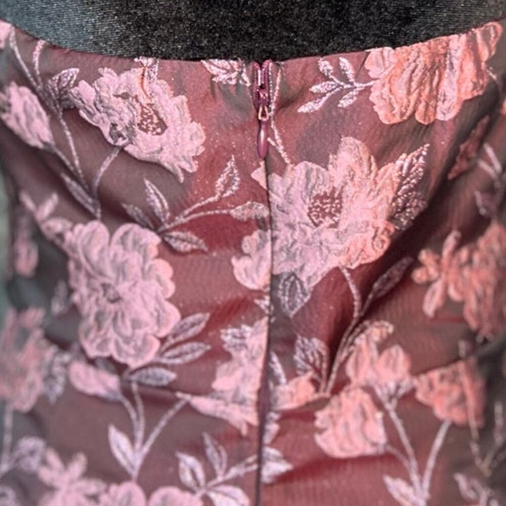 Lulus D'Amore Plum Floral Jacquard Strapless Tulip Dress Medium NWT Slit - Picture 8 of 13